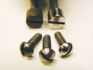 restoration_screws-before-after